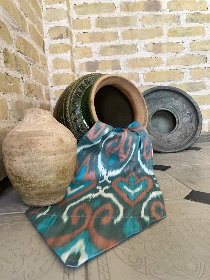 Old Safari Golden Location Guest House Bukhara Exterior photo